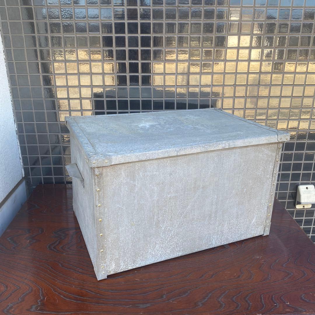 ヴィンテージメタルボックス 蓋付き収納箱 インダストリアル インテリア