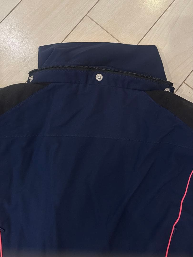 EA7 EMPORIO ARMANIスキーウェア上下