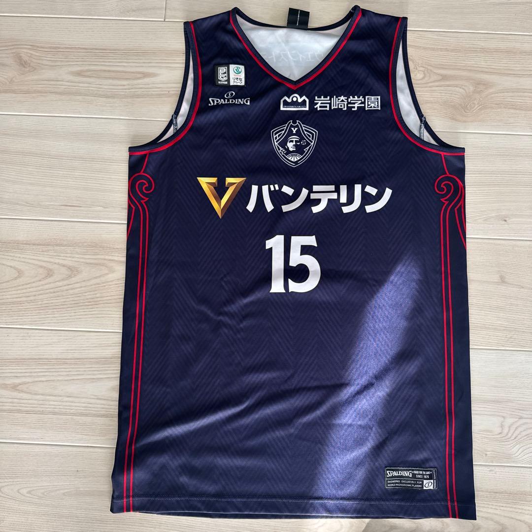 横浜ビー·コルセアーズ #15 キーファー・ラベナ選手着用サイン入りユニフォーム