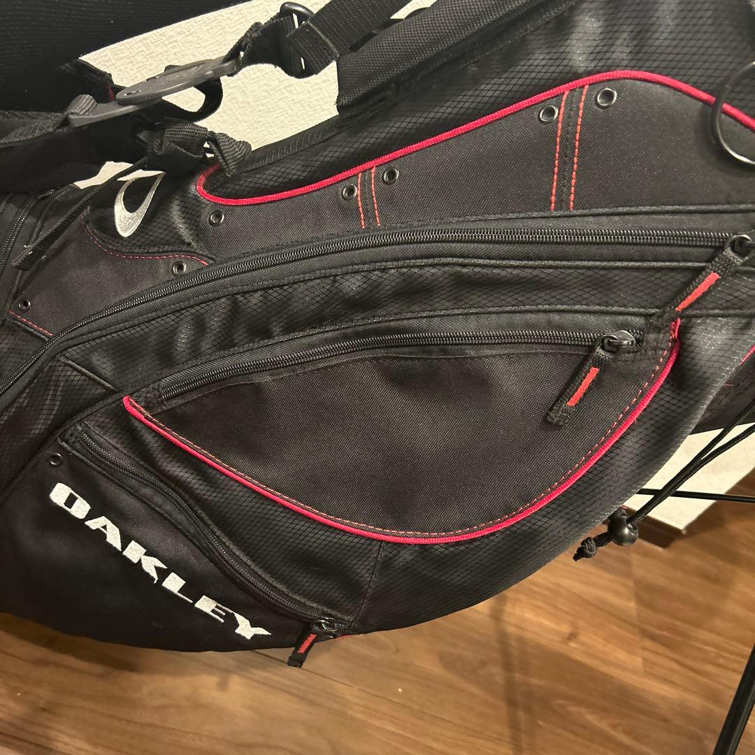 オークリー　キャディバッグ スタンド付き　ブラック　OAKLEY