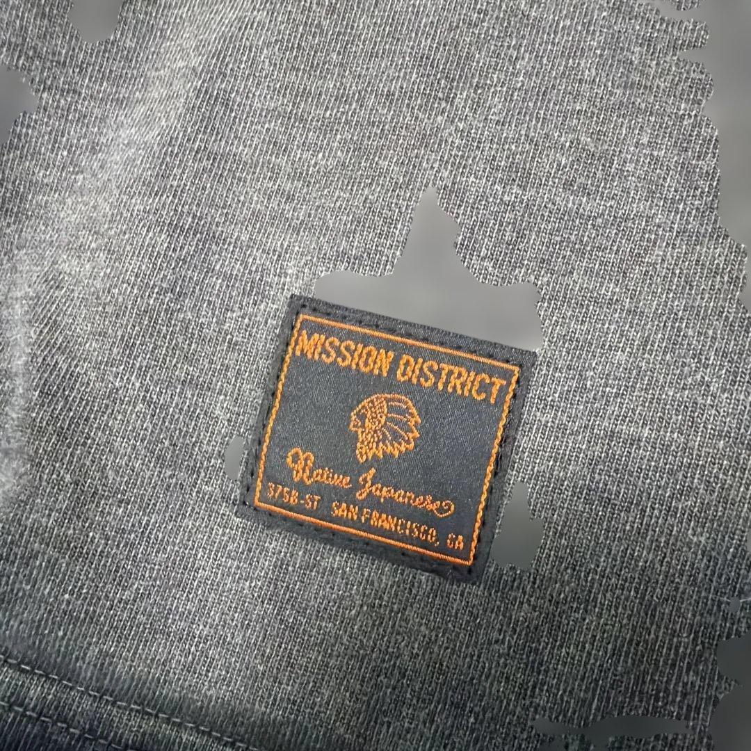 入手困難品！MISSION DISTRICTフットボールTシャツ！81