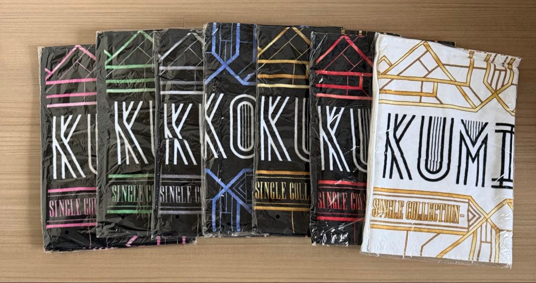 107 倖田來未 / LIVE TOUR 2016 限定タオル＋通常タオルセット