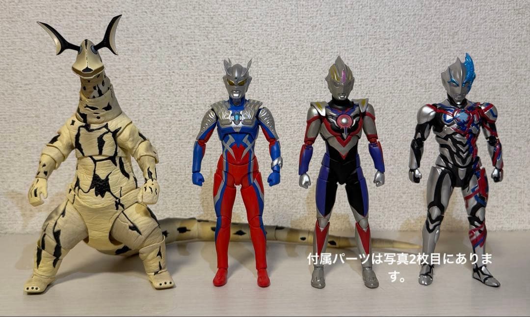 S.H.Figuarts ウルトラマンオーブ　ゼロ　ブレーザー　エレキング