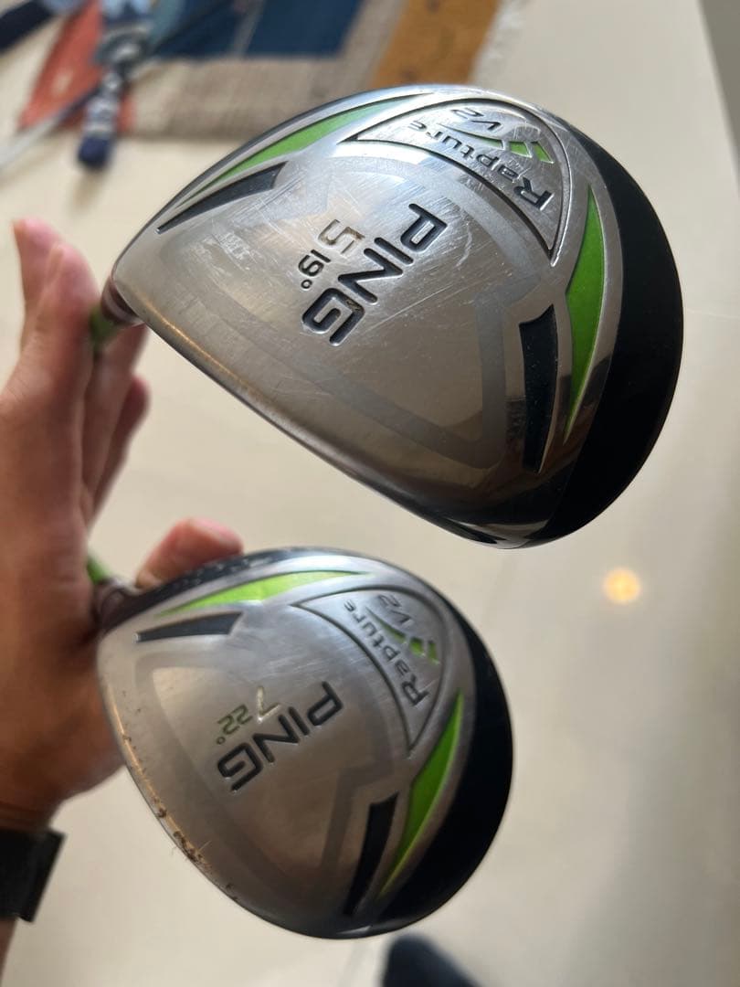 ブリーフィングbriefingゴルフバッグ オリーブ　ドライバーなどのクラブ一式