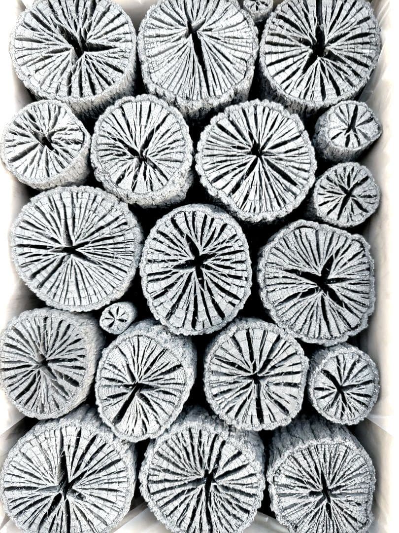 たーちん②【 伊予の切炭 】太め菊炭特選×2箱