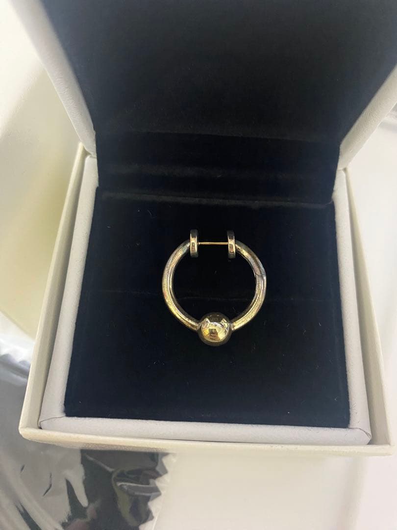 ジャスティンデイビス RAZZ ピアス