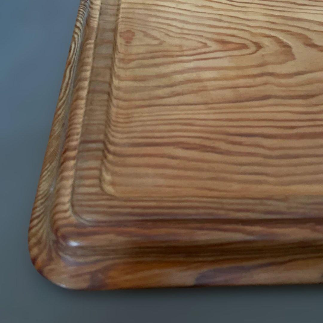 「時を纏う、肥松の角盆。」　　　　　　一献が特別になる盆　日常使いの盆