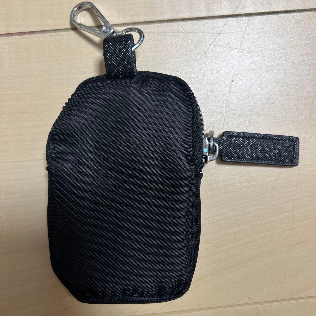 PRADAキーホルダー