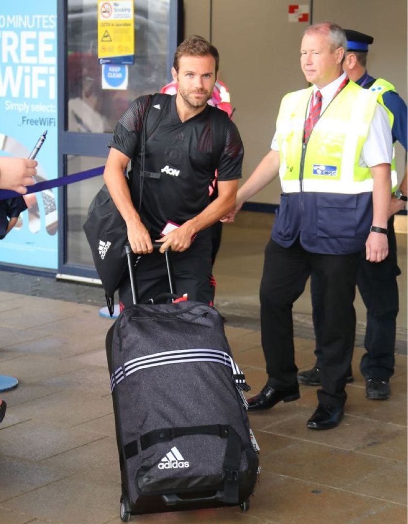 マンチェスターユナイテッド ICON ジャージ パンツ シャツ 3点セット