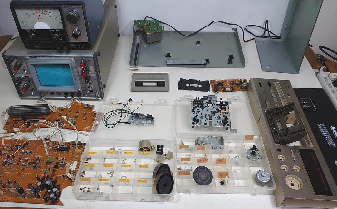 【オーバーホール品】TEAC カセットデッキ「V-1050」再生・録音動作OK★