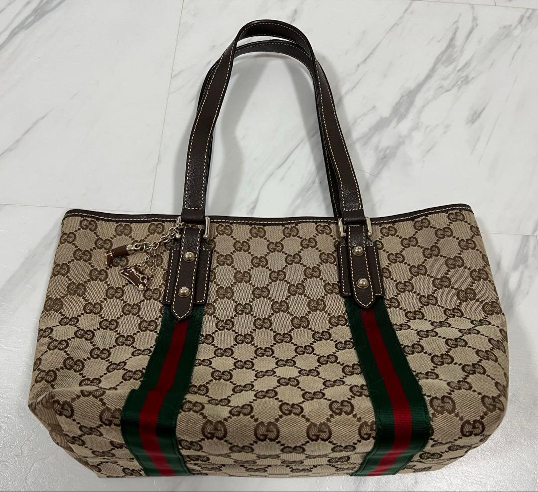 GUCCI グッチ トートバッグ GGキャンバス ブラウン チャーム付　美品