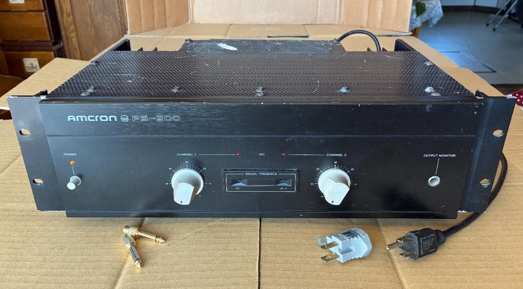 む*ぬ様 amcron アムクロン PS-200 パワーアンプ　crown クラ