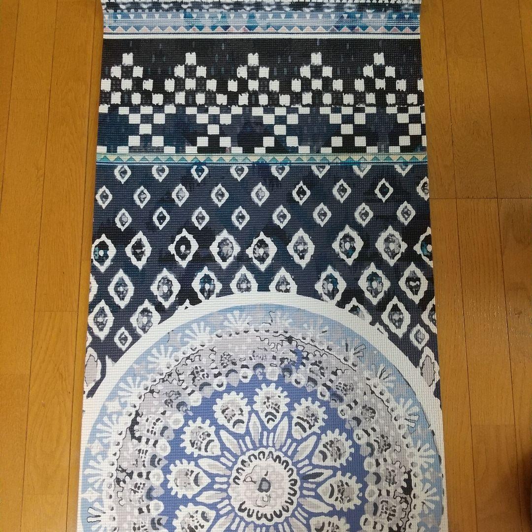美品 LVBY LA VIA BOHEME YOGA ヨガマット