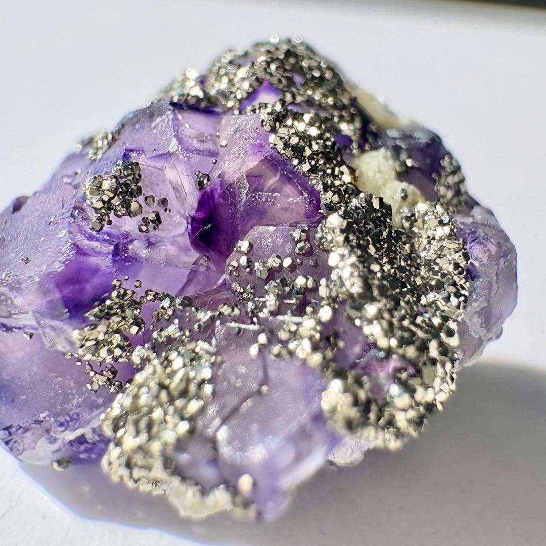 521 中国 内モンゴル産 レアタイプ フローライト&パイライト