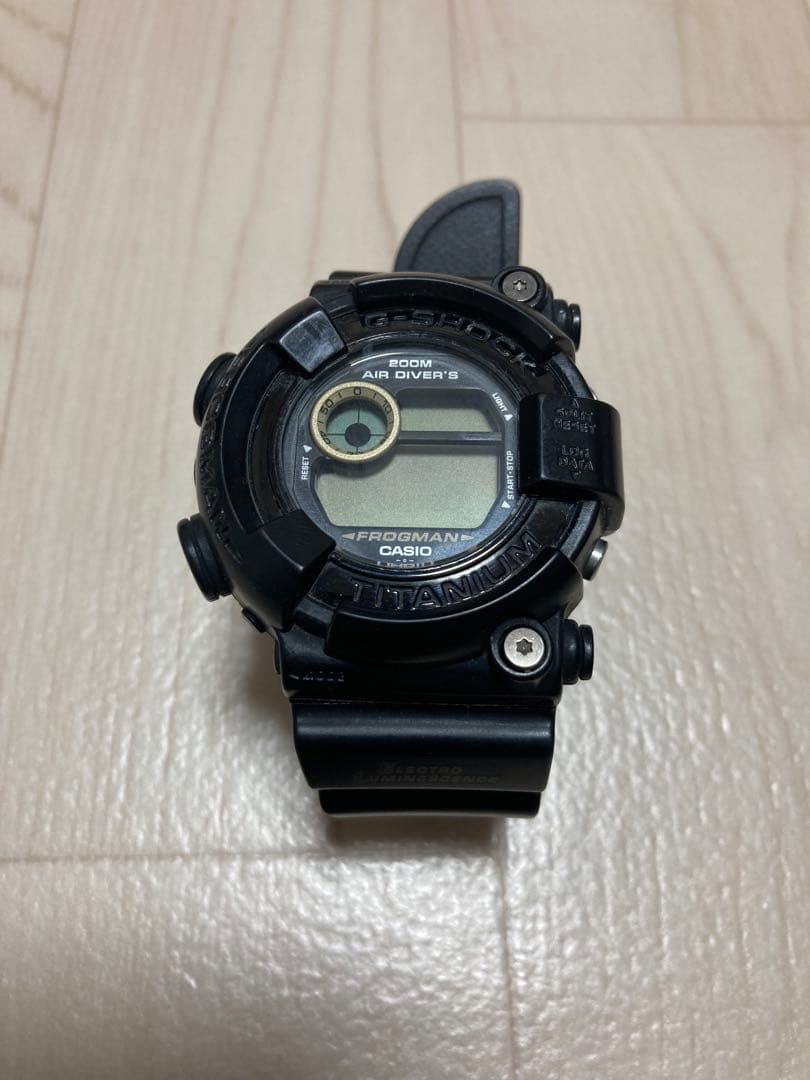 CASIO　フロッグマン　DW-8200メンインブラック　ジャンク品