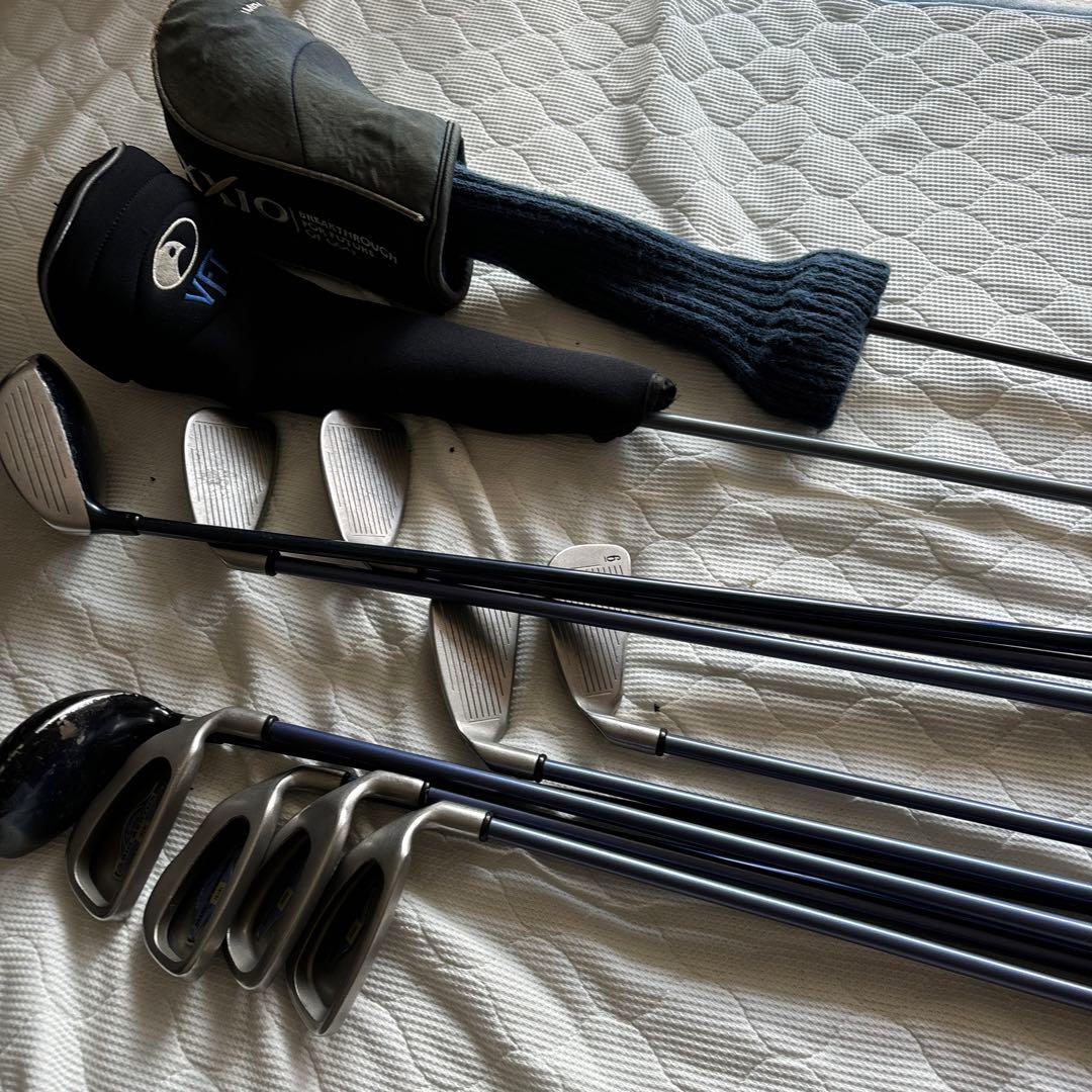 World Eagle ゴルフキャディバッグ 黒赤　ゴルフクラブつき