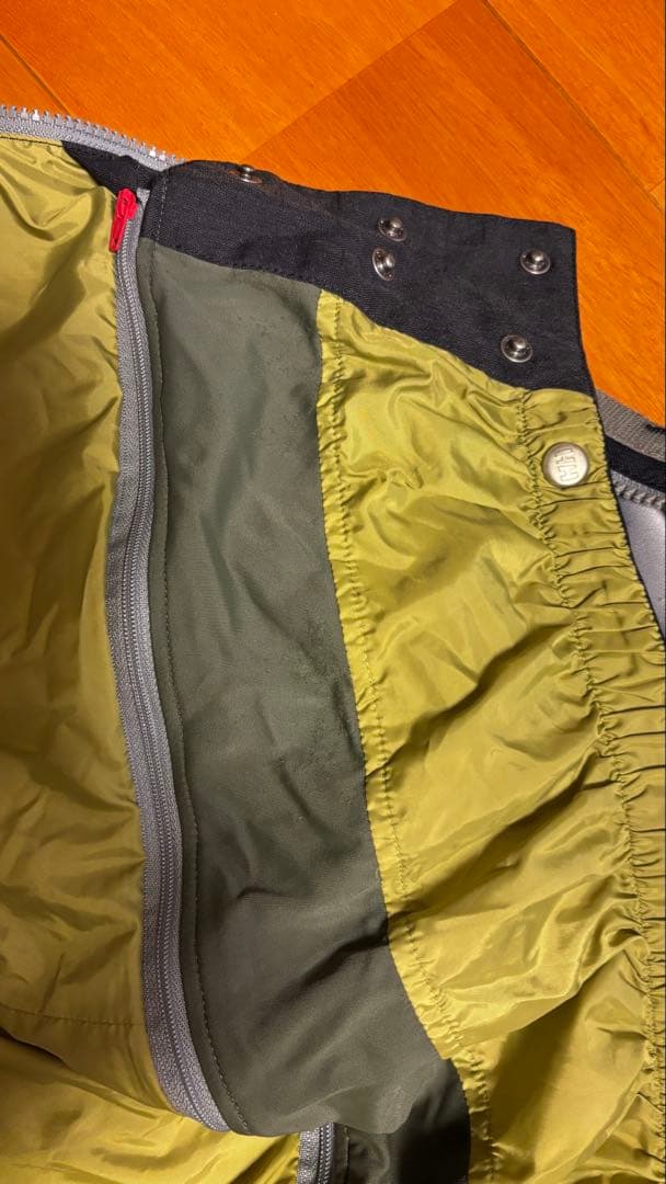 最終★Helly Hansen スノーボードウェア　ライダース170〜180cm