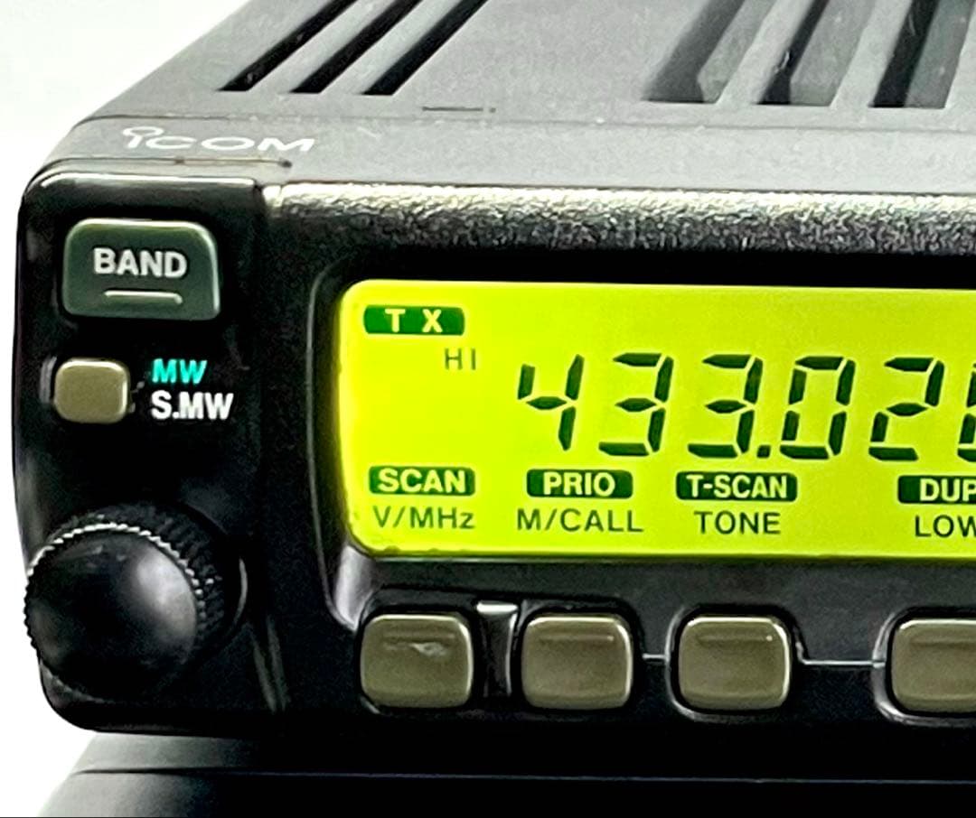 アイコム IC-207D 50w/35w アマチュア無線機 アマチュア無線