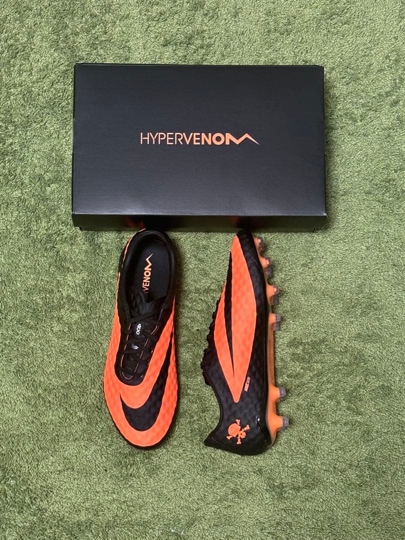 正規品　復刻　ハイパーヴェノム ファントム RGN SE FG 25.5