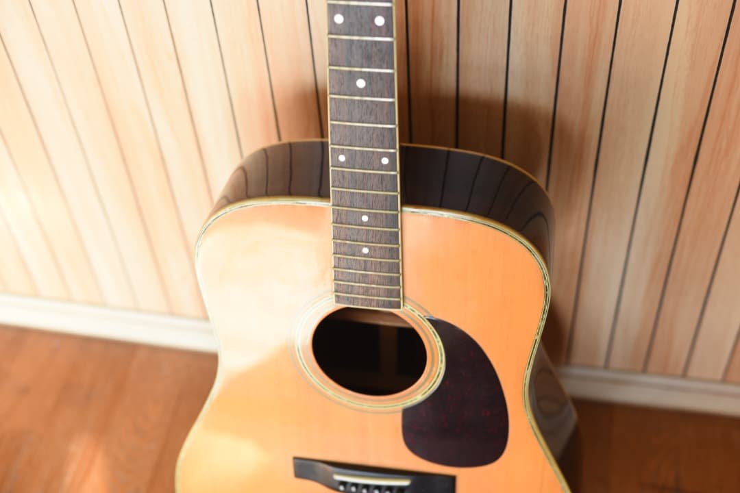 MORRIS　W-30　アコースティックギター　ケース付き