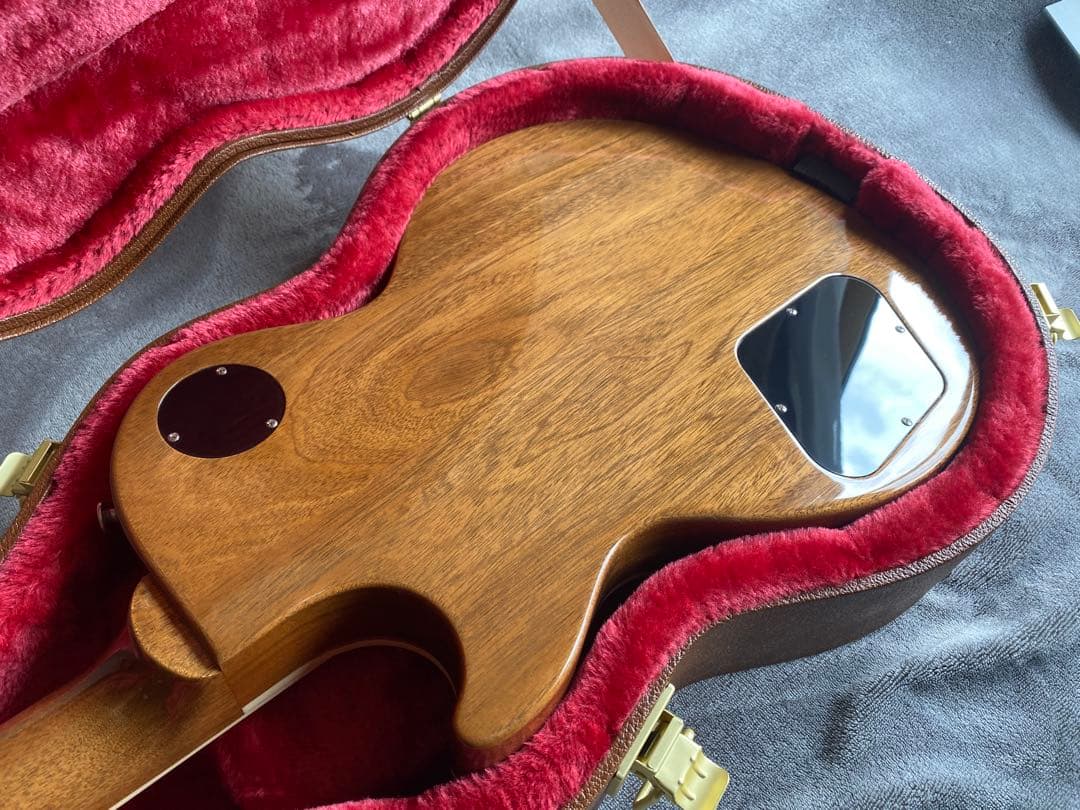 新品同様Gibson Les Paul Standard 50s 3.87kg