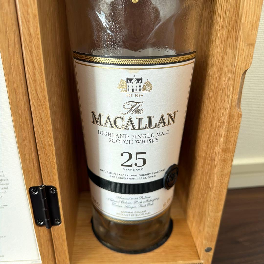 MACALLAN 25年 マッカラン 空瓶、木箱付き