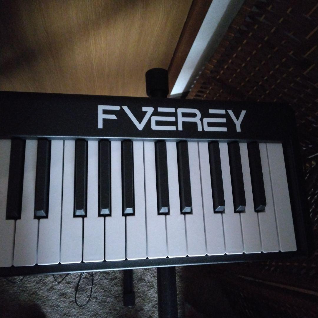 88鍵電子ピアノ