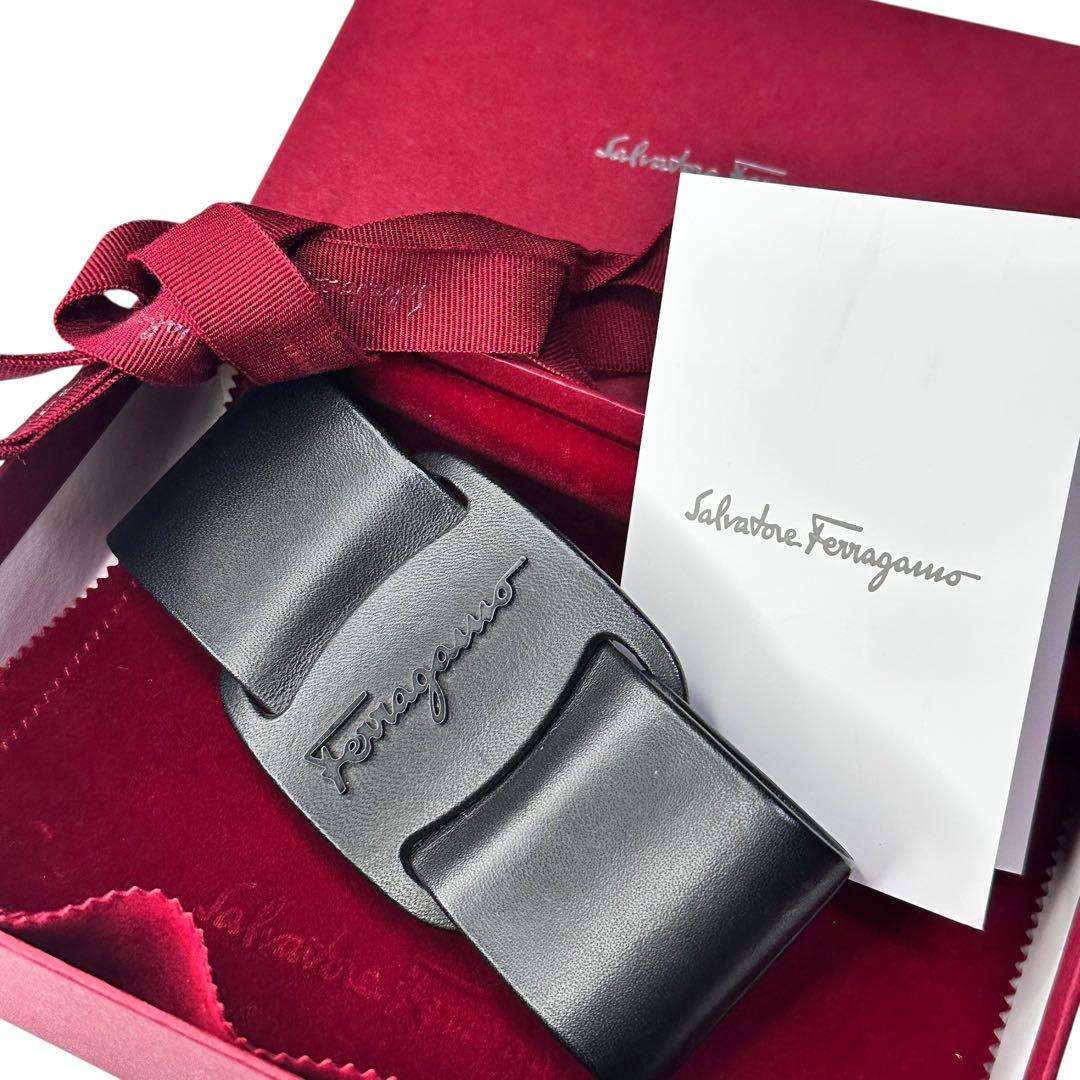 希少✨フェラガモSalvatore Ferragamo バレッタ ヴァラ・リボン