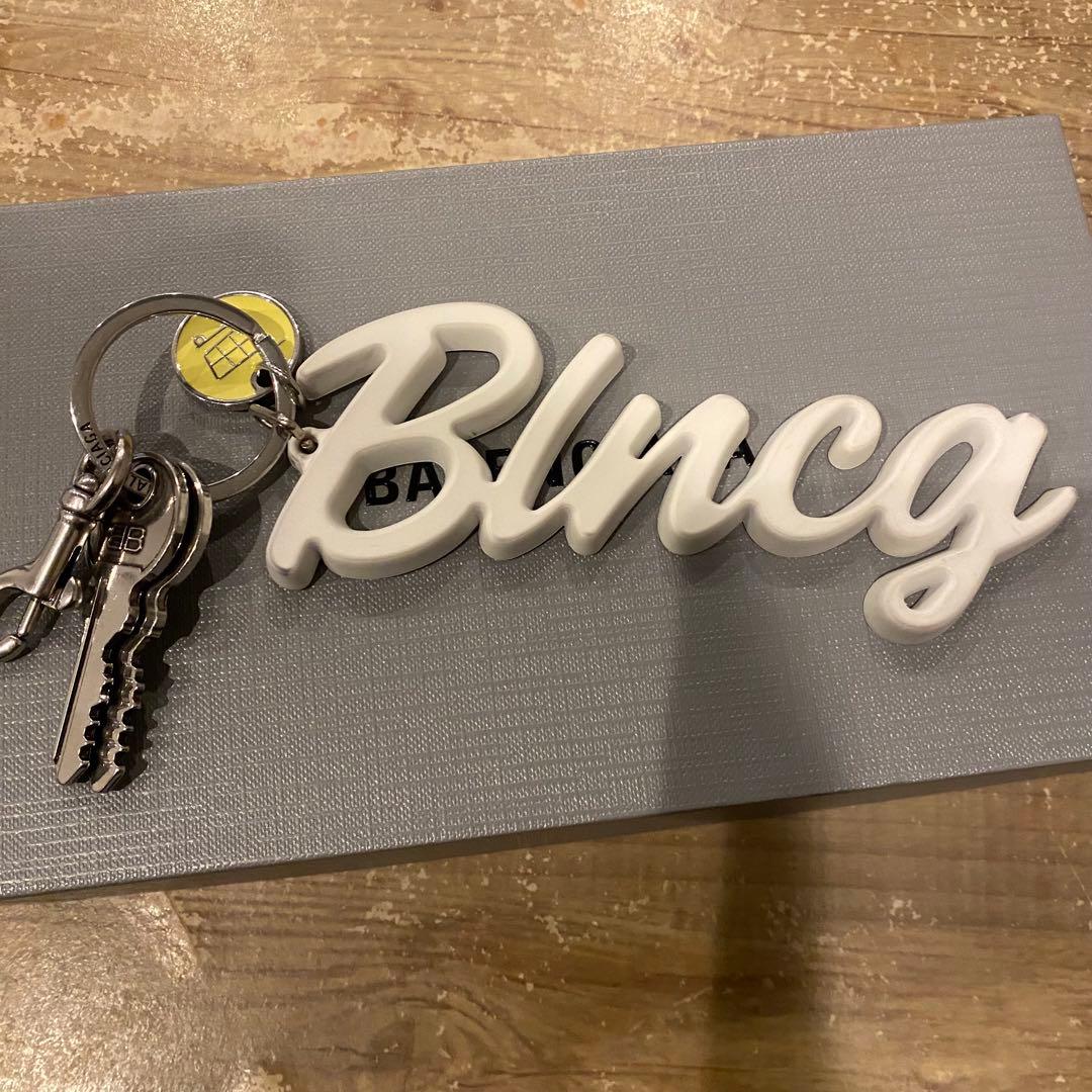 BALENCIAGA バレンシアガ　ロゴチャーム