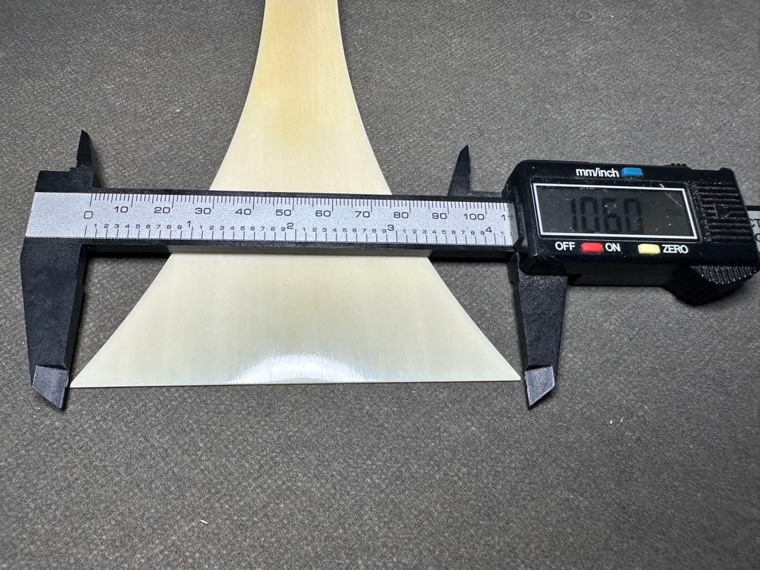 極上　三味線　撥　バチ　天然素材　和楽器　民謡　アンティーク　細密細工