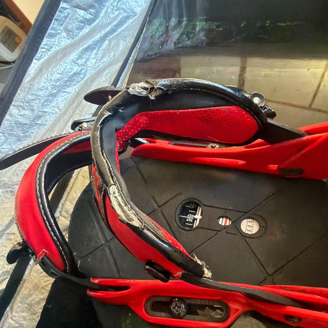 Burton スノーボード板　期間限定値下げ価格