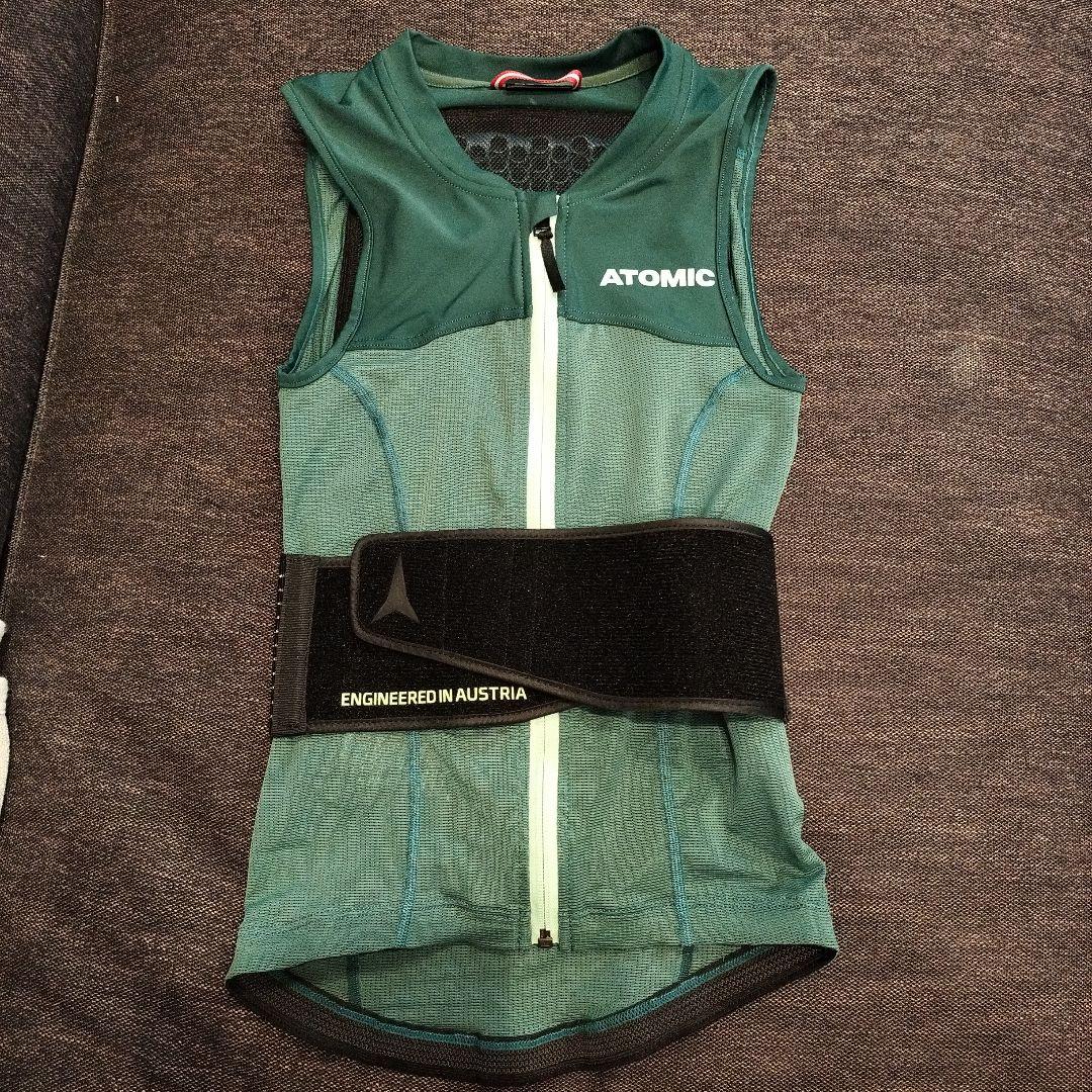 未使用品　ATOMIC バックプロテクター