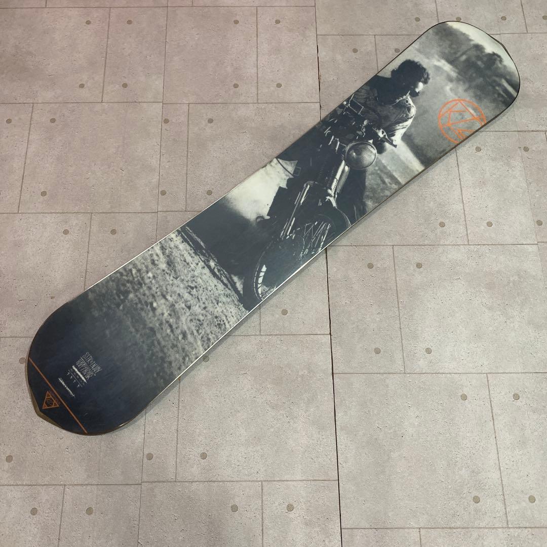 ★K2 HAPPY HOUR ケーツー　スノーボード　スノボ板　151㎝ メンズ