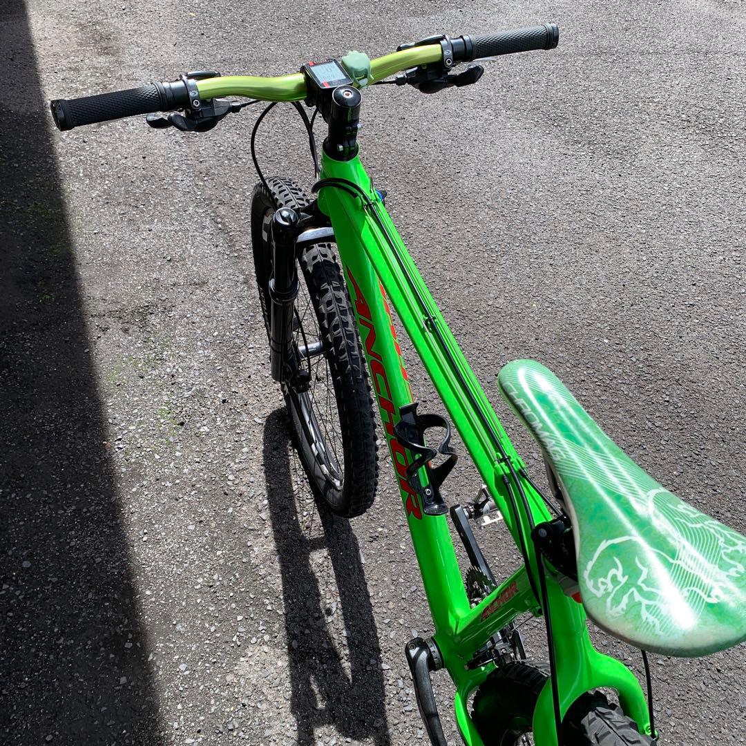 ANCHOR　XHM9　カーボン