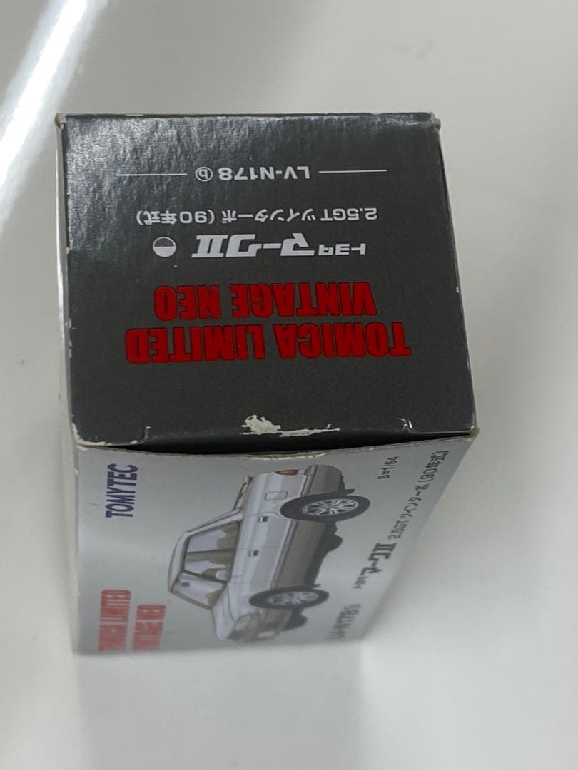 未使用品 トミカリミテッドヴィンテージネオ トヨタ マークⅡ ターボ 白/銀