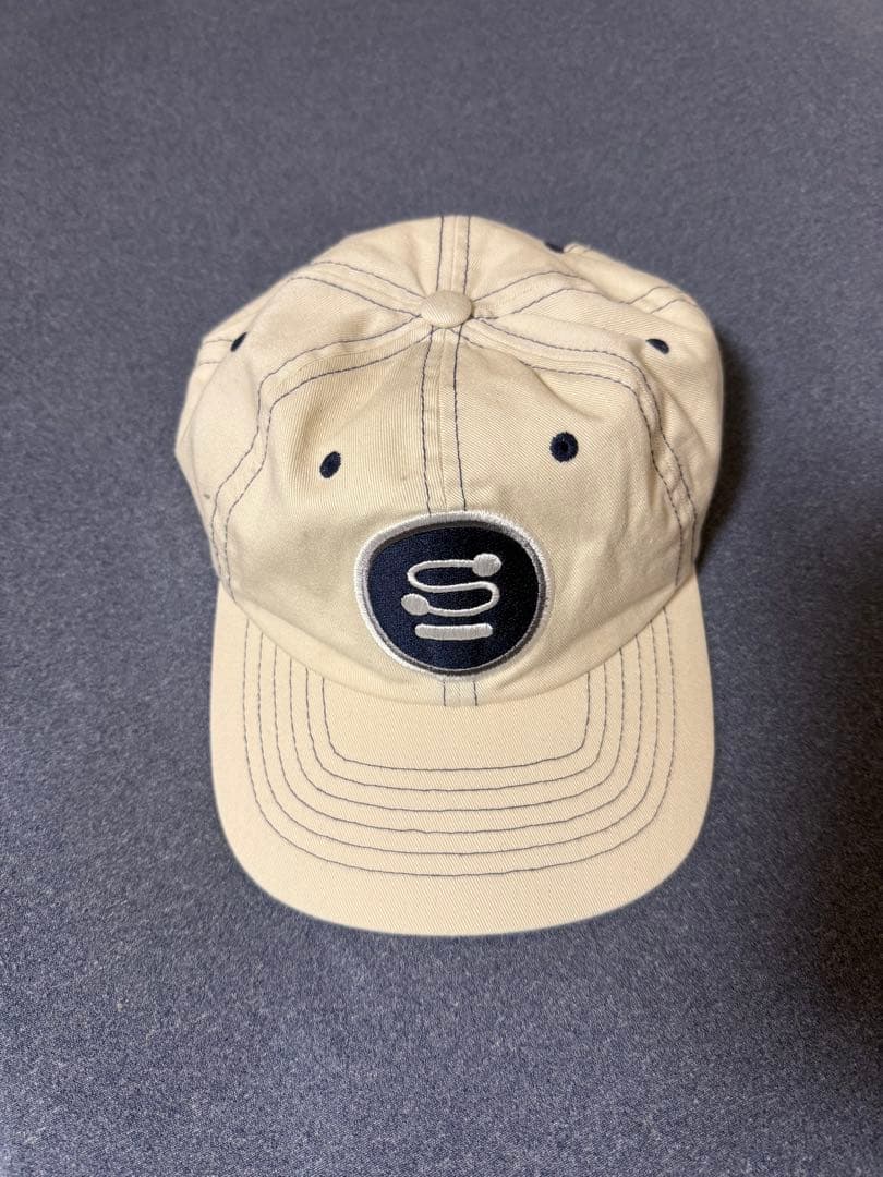 ストューシー 90s Sロゴ キャップ
