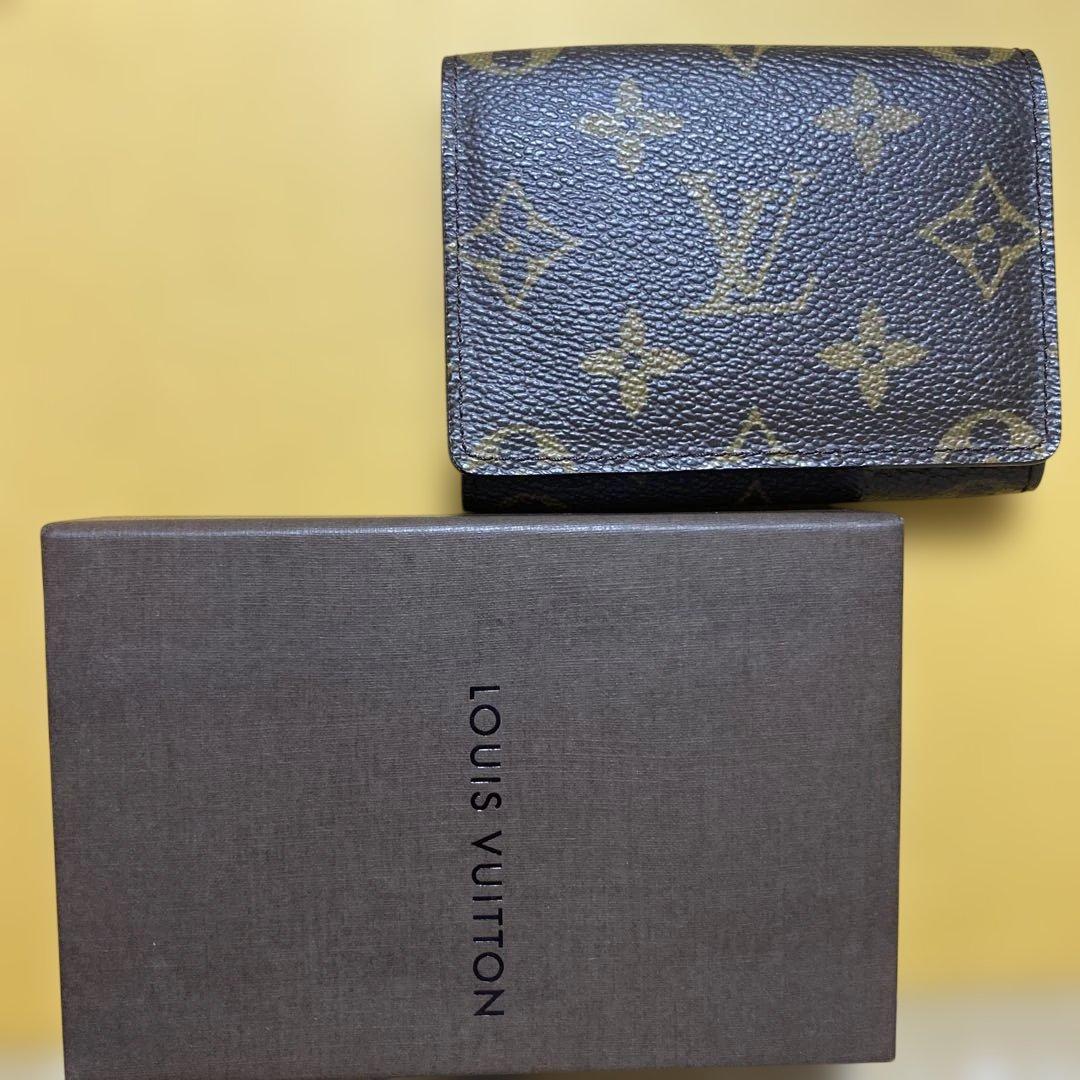 LOUIS VUITTON モノグラム名刺入れ