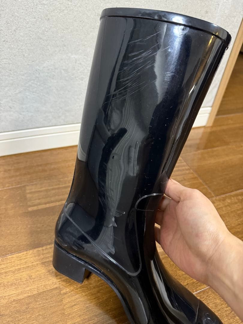 シャネル・ブラック レインブーツ