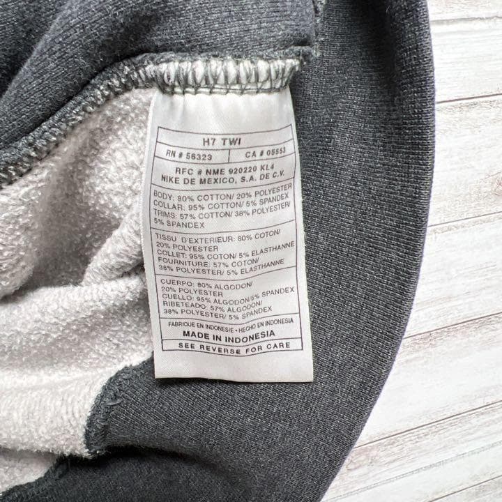 【入手困難!!】ナイキ ✈︎刺繍 アーチロゴ 白タグ 裏起毛 肉厚 トレーナー