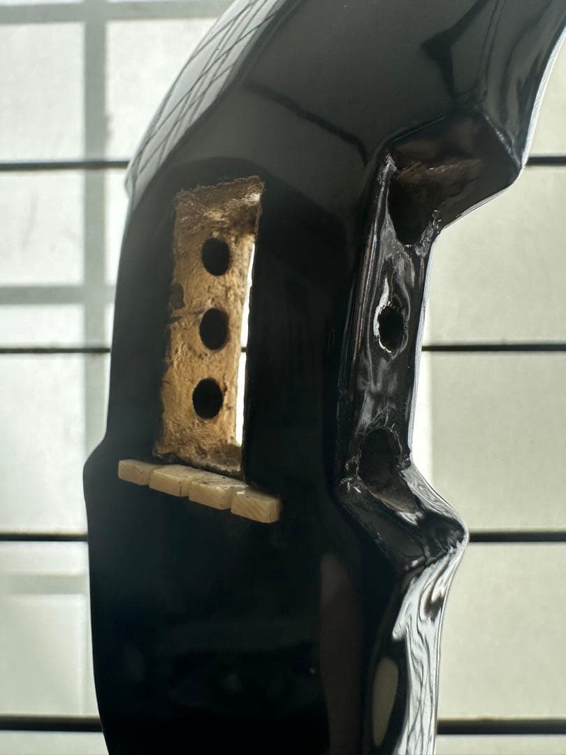 u*e様 銘入真壁型三線 高級黒木材