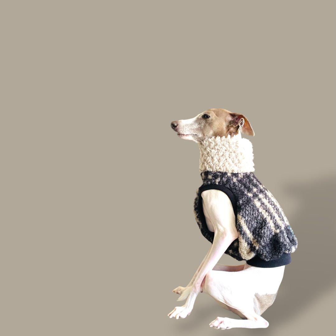 ⑬ブークレーニットショート丈ベスト