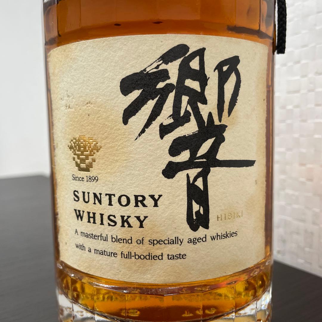 サントリー ウイスキー 響 金キャップ ゴールドキャップ　700ml　43％