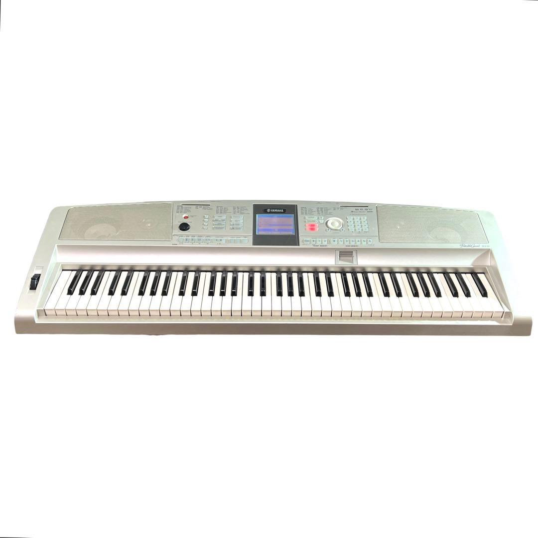 【極美品・在庫残り１点】YAMAHA 電子キーボード DGX-305 76鍵盤
