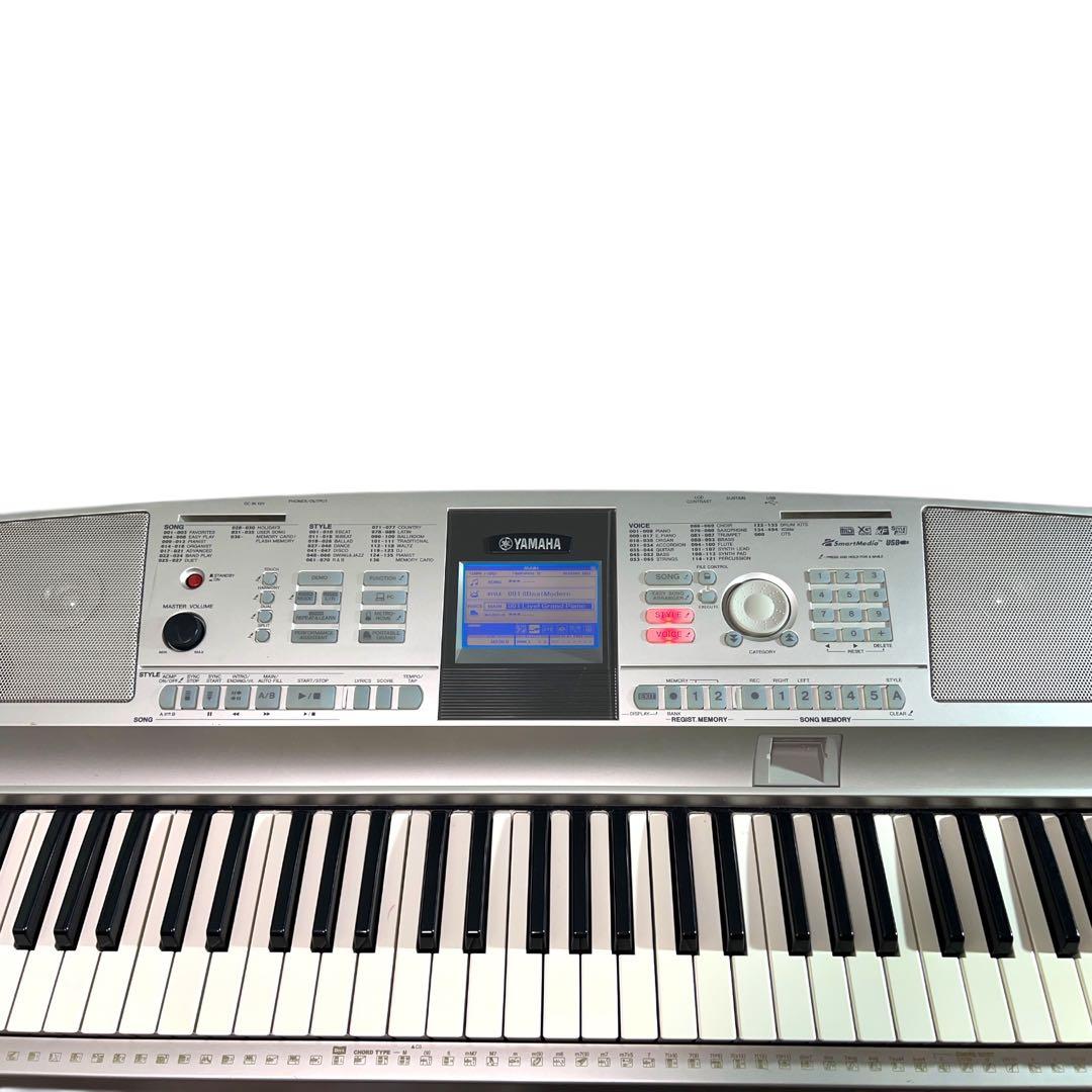 【極美品・在庫残り１点】YAMAHA 電子キーボード DGX-305 76鍵盤