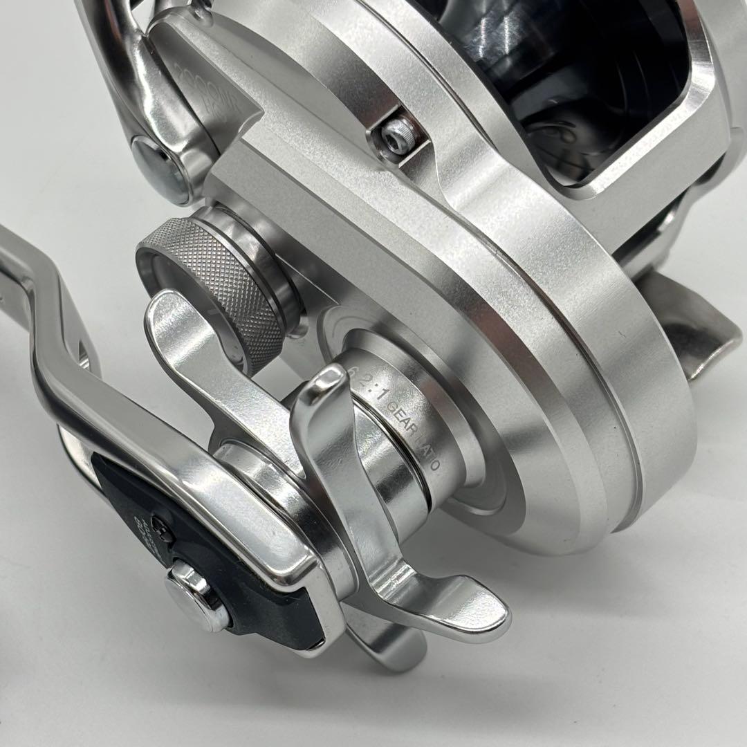 SHIMANOリール オシアジガー 2000NRHG 03671