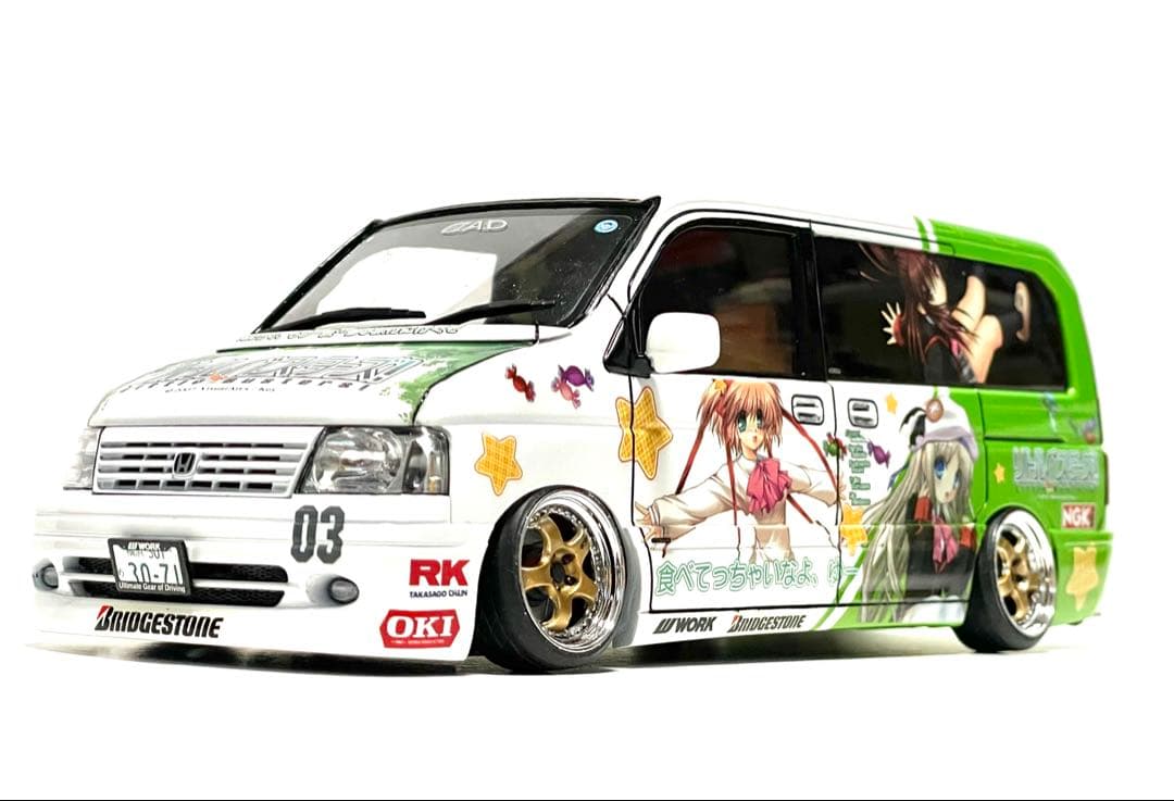 アオシマ1/24●D.A.D/RF3ステップワゴン痛車仕様●完成品