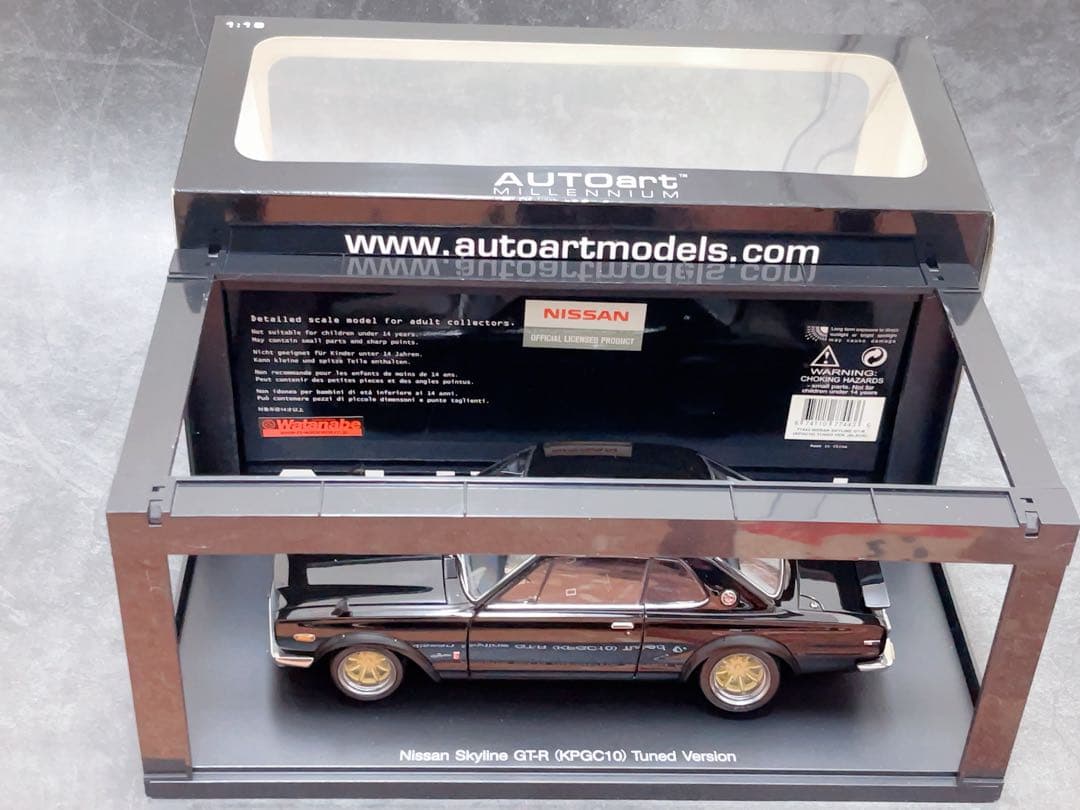 カスタム品　オートアート 1/18 日産 スカイライン GT-R（KPGC10）