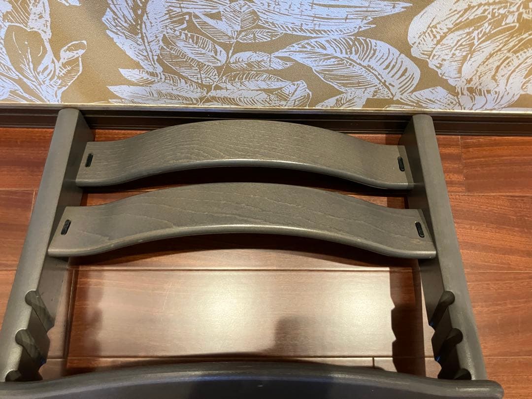 ribbon　ストッケ　トリップトラップ　グレー