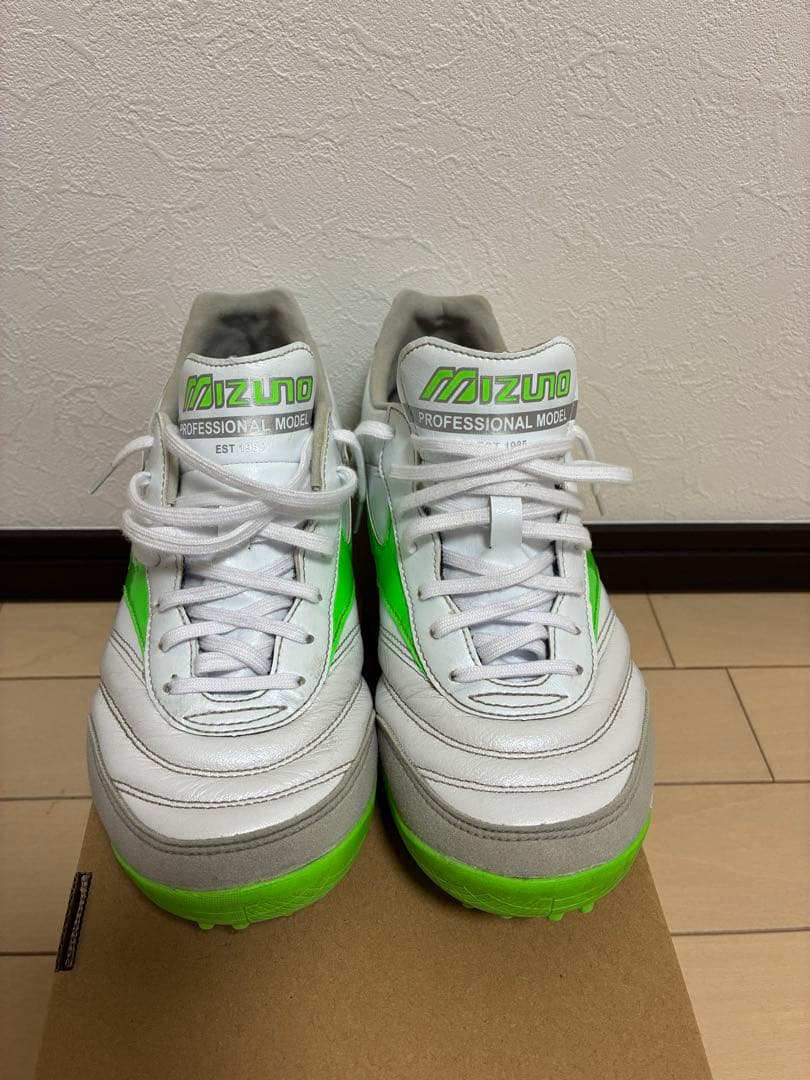 ミズノ　モレリアサラエリートTF 25.5