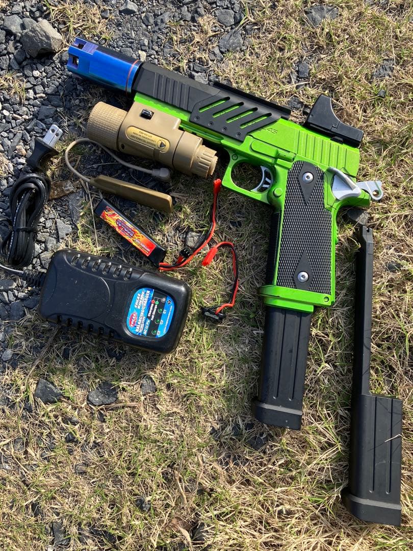 東京マルイ　電動ハンドガン　ハイキャパE なんじゃこりゃカスタム